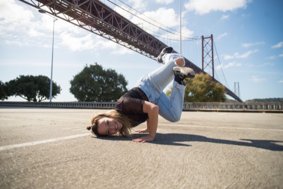 B-girl na rua